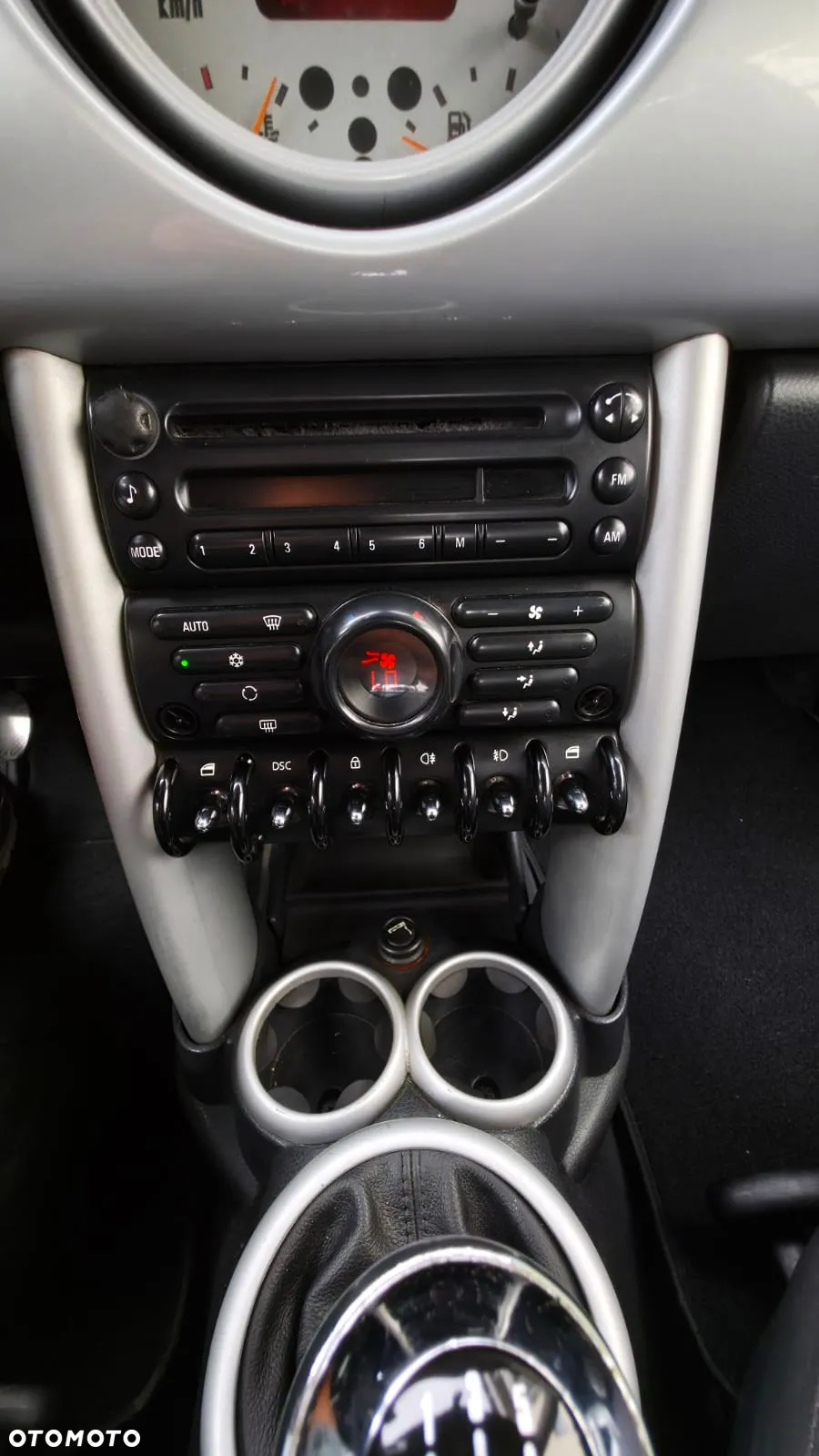 MINI Cooper Standard - 8