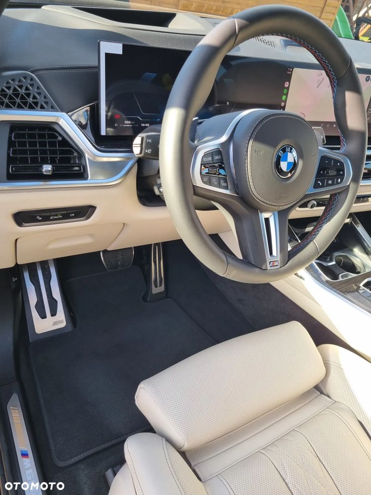 BMW X7 - 11