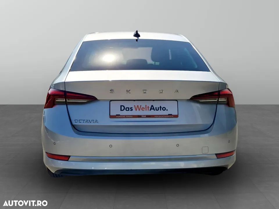 Skoda Octavia - 8
