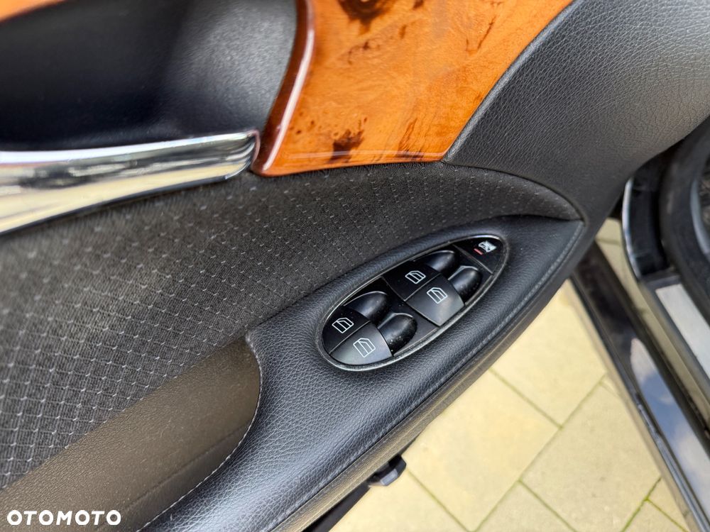 Mercedes-Benz Klasa E 220 T CDI Automatik Elegance - 15
