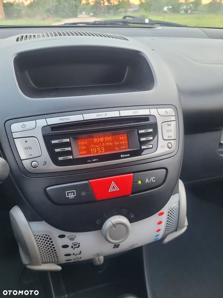 Toyota Aygo 1.0 VVT-i Black - 16