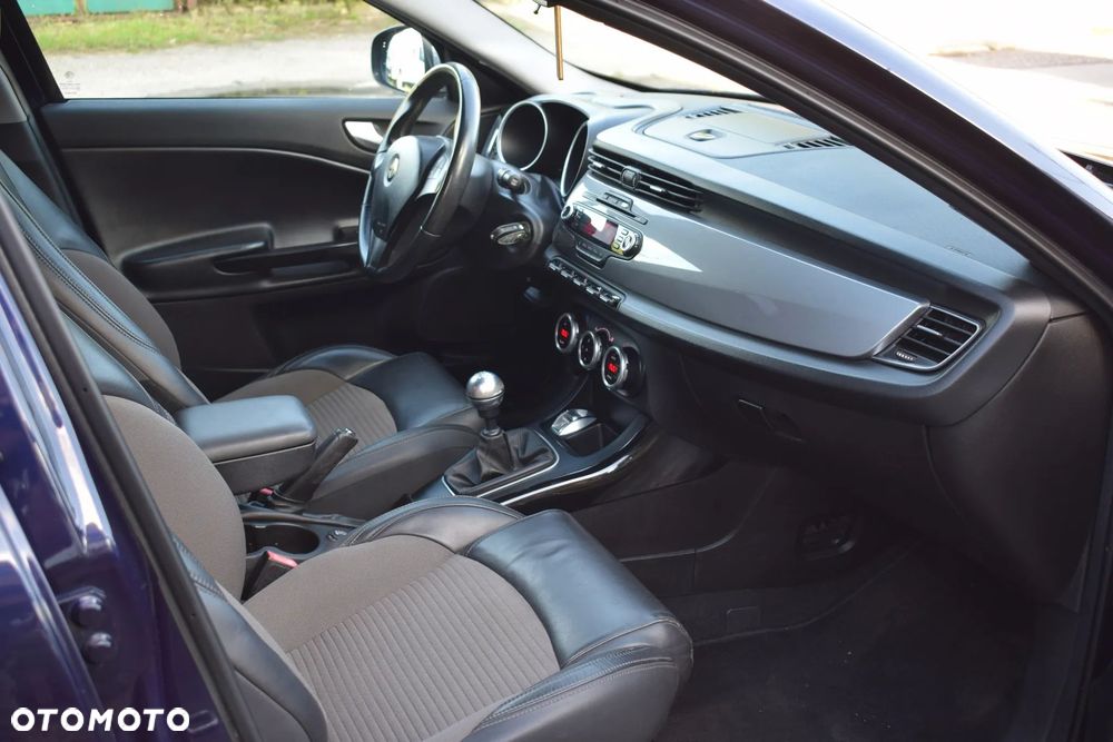 Alfa Romeo Giulietta - 4