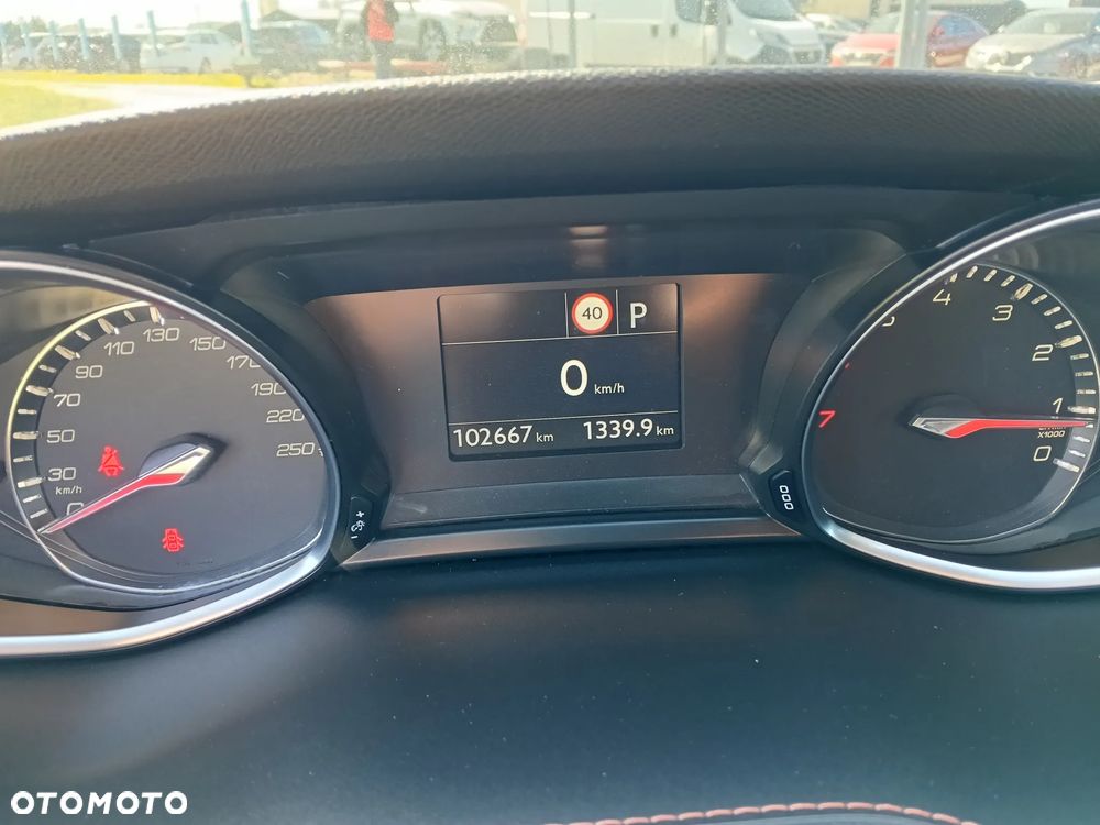 Peugeot 308 PureTech 130 GPF EAT8 Stop & Start GT - 18