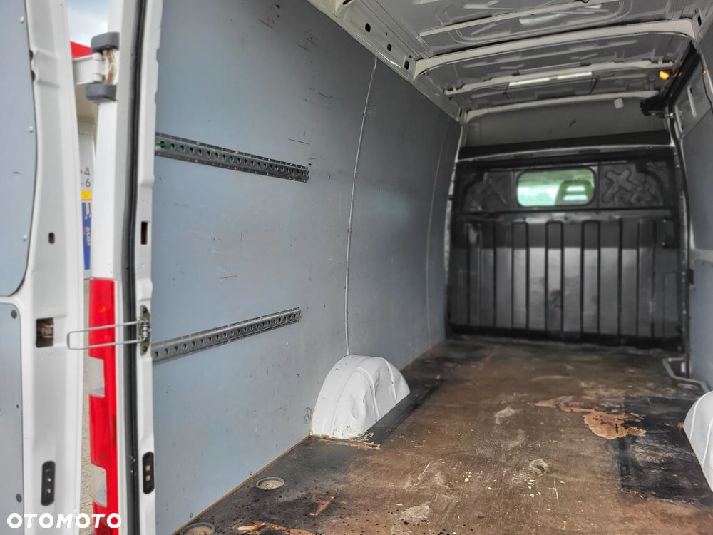 Iveco Daily - 28