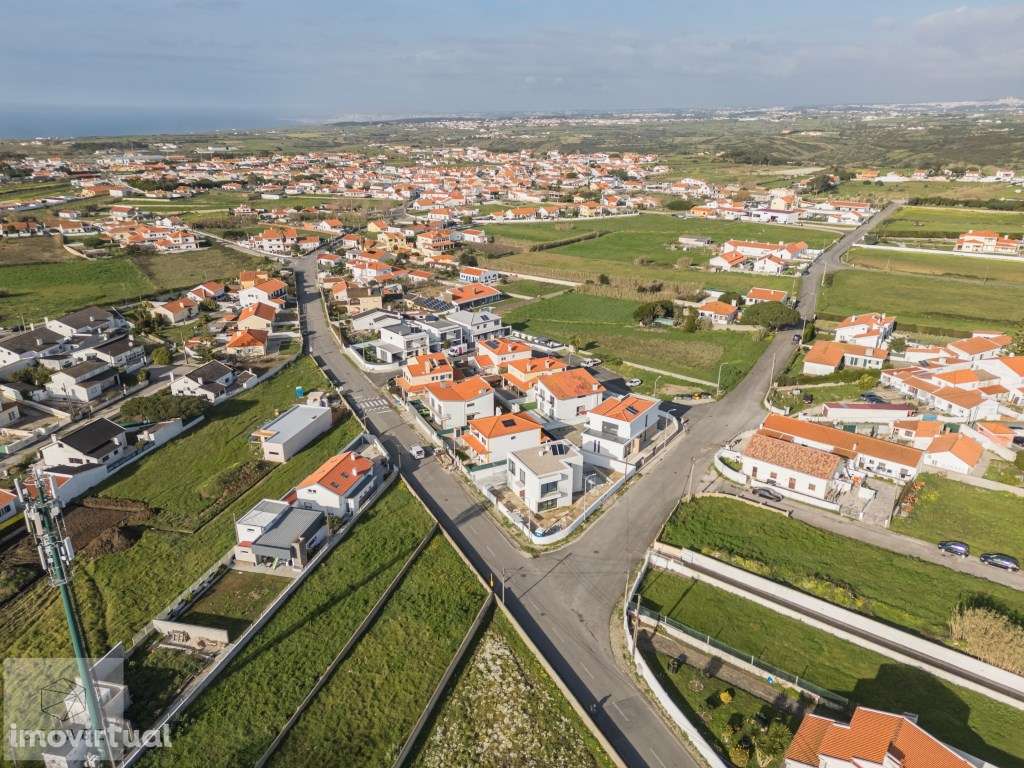 Moradia T4 com piscina no Magoito Sintra - Grande imagem: 4/26