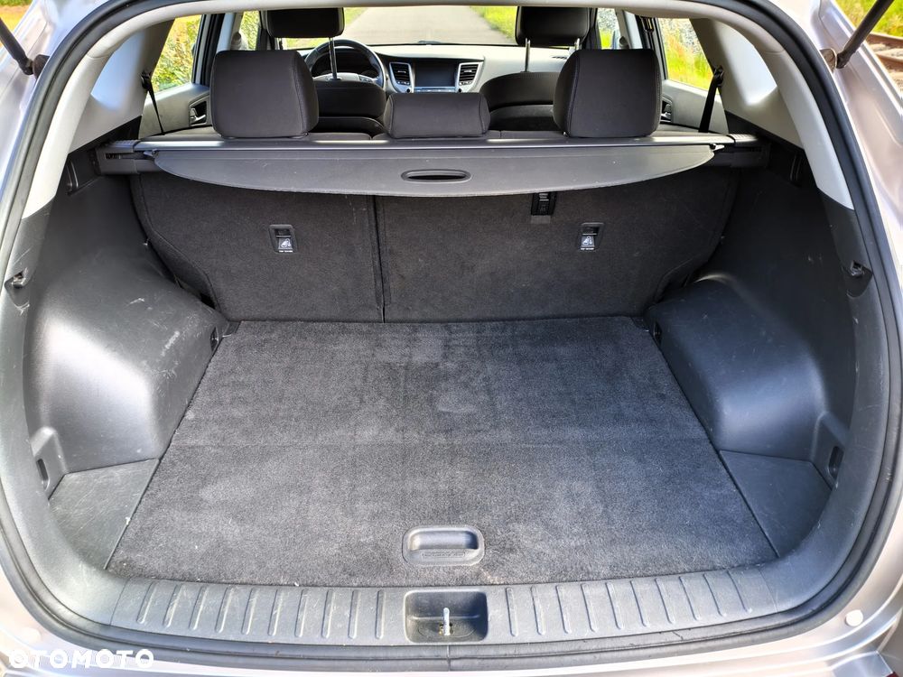 Hyundai Tucson blue 1.6 GDi 2WD Navi - 27