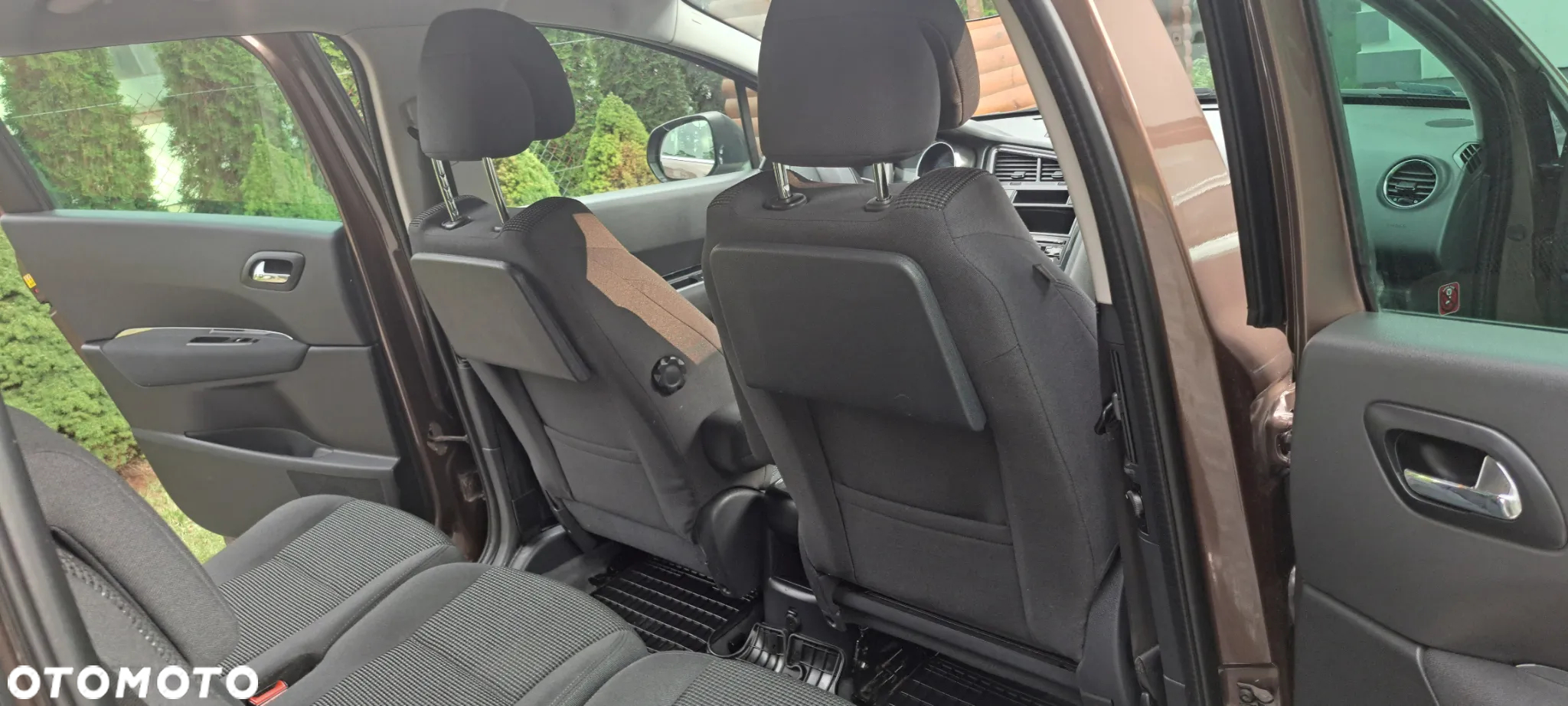 Peugeot 5008 - 17
