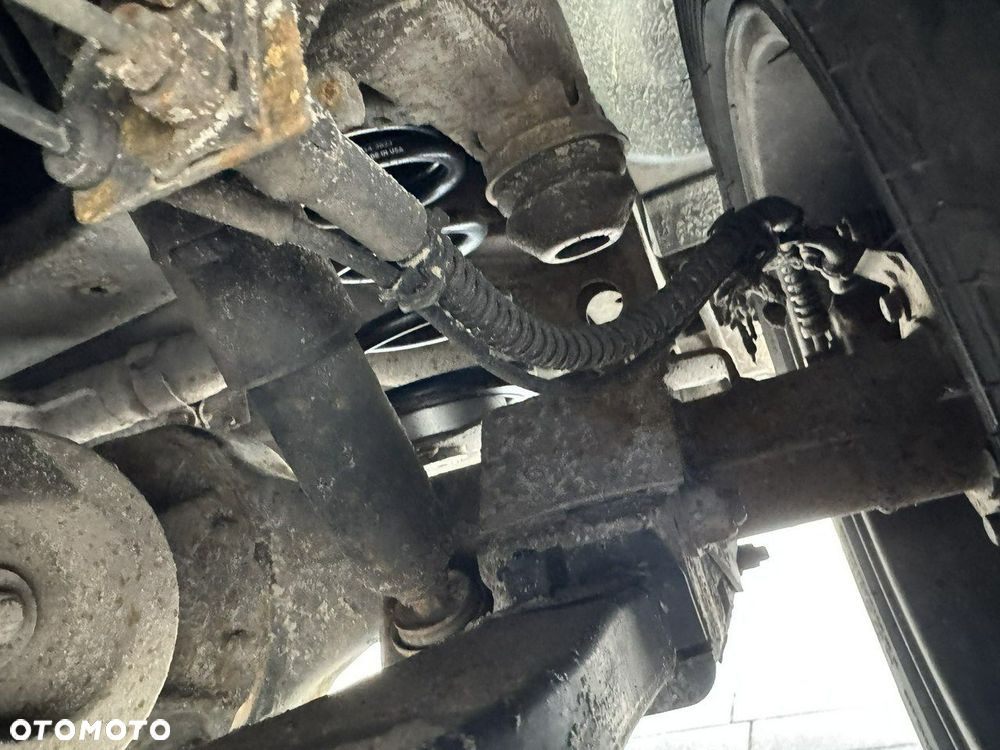 Land Rover Range Rover - 11