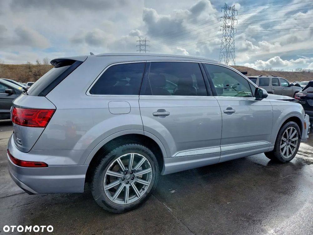 Audi Q7 - 3