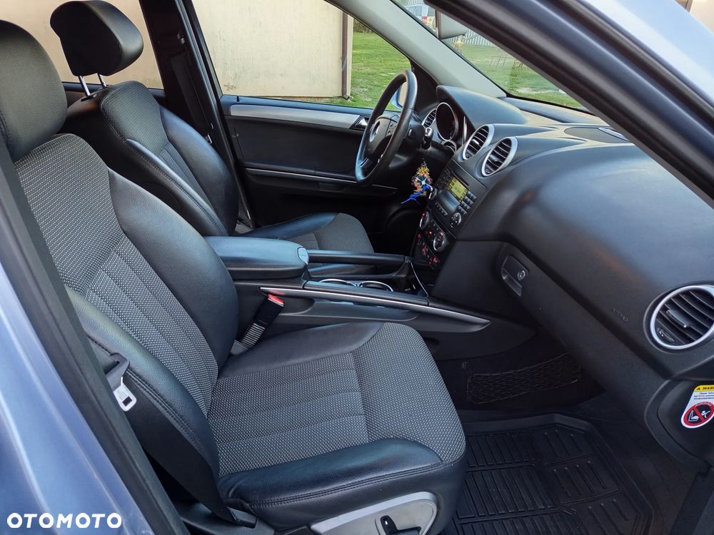 Mercedes-Benz ML - 20