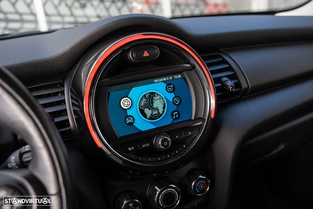 MINI 5 Portas One D - 10