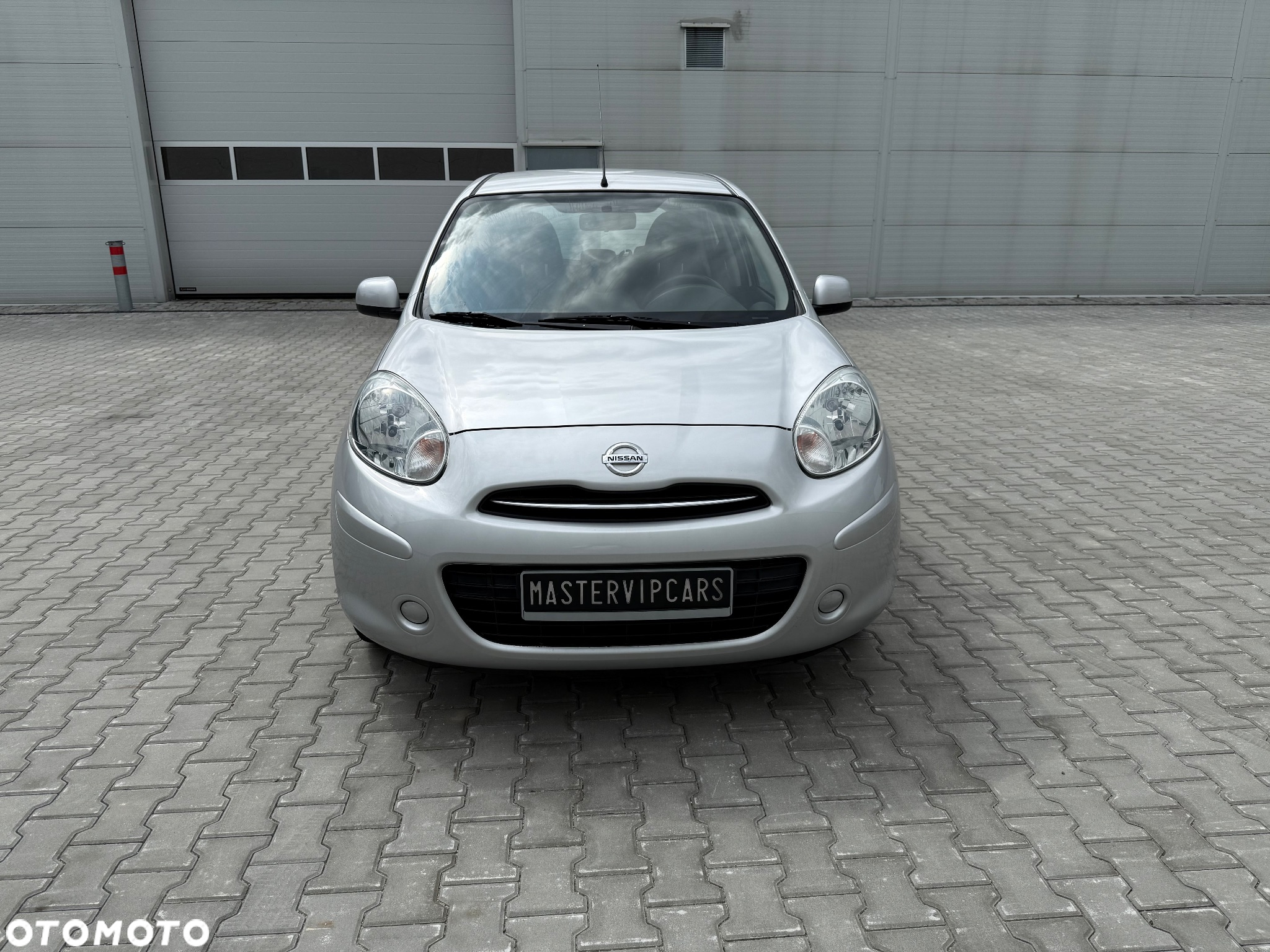 Nissan Micra - 12