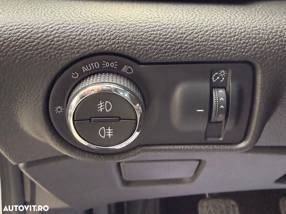 Opel Astra 1.4 Turbo - 18