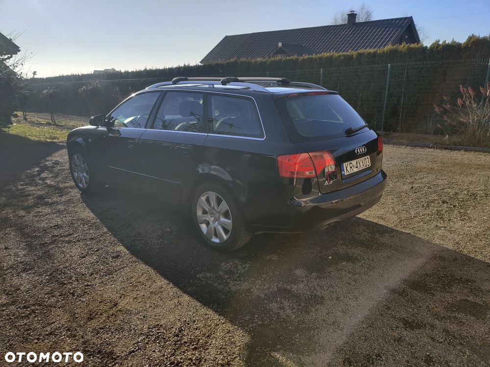 Audi A4 Avant 2.0 TDI - 26