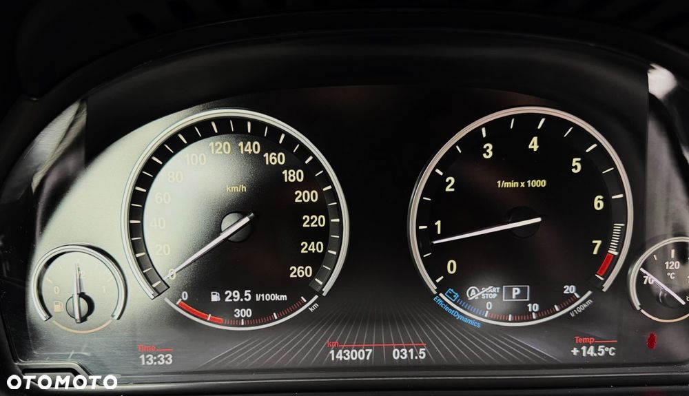 BMW Seria 6 650i xDrive - 7