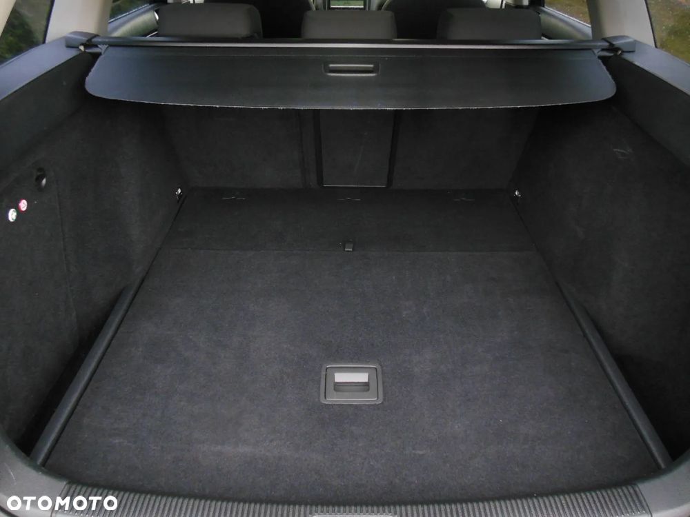 Volkswagen Golf 1.4 TSI Highline - 29