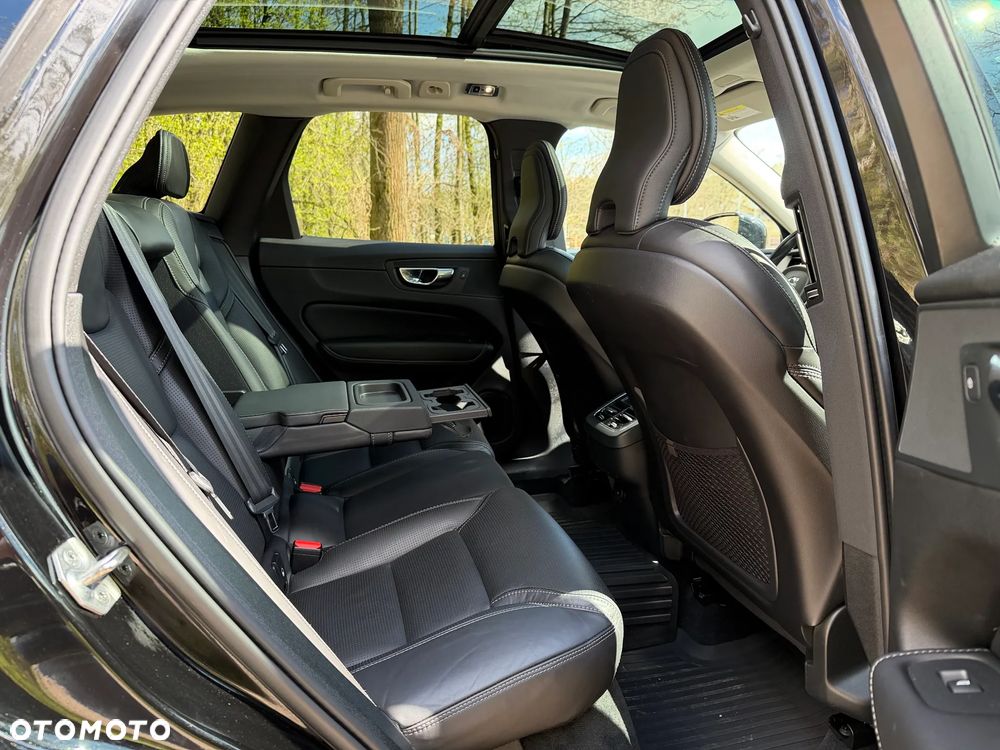 Volvo XC 60 T6 AWD Inscription - 14