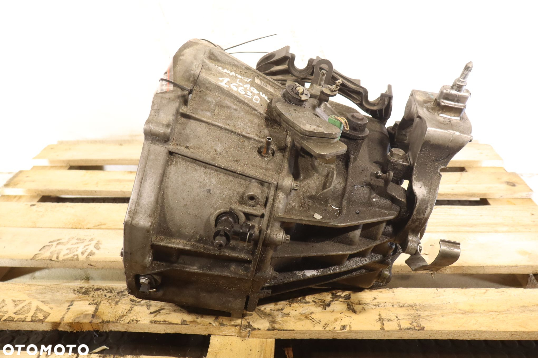 SKRZYNIA BIEGÓW 6 BIEGOWA RENAULT LAGUNA III 2.0 CEPK4 F4R - 4