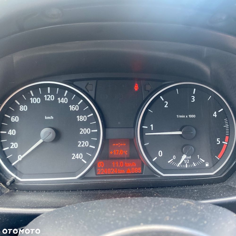 BMW Seria 1 118d - 13