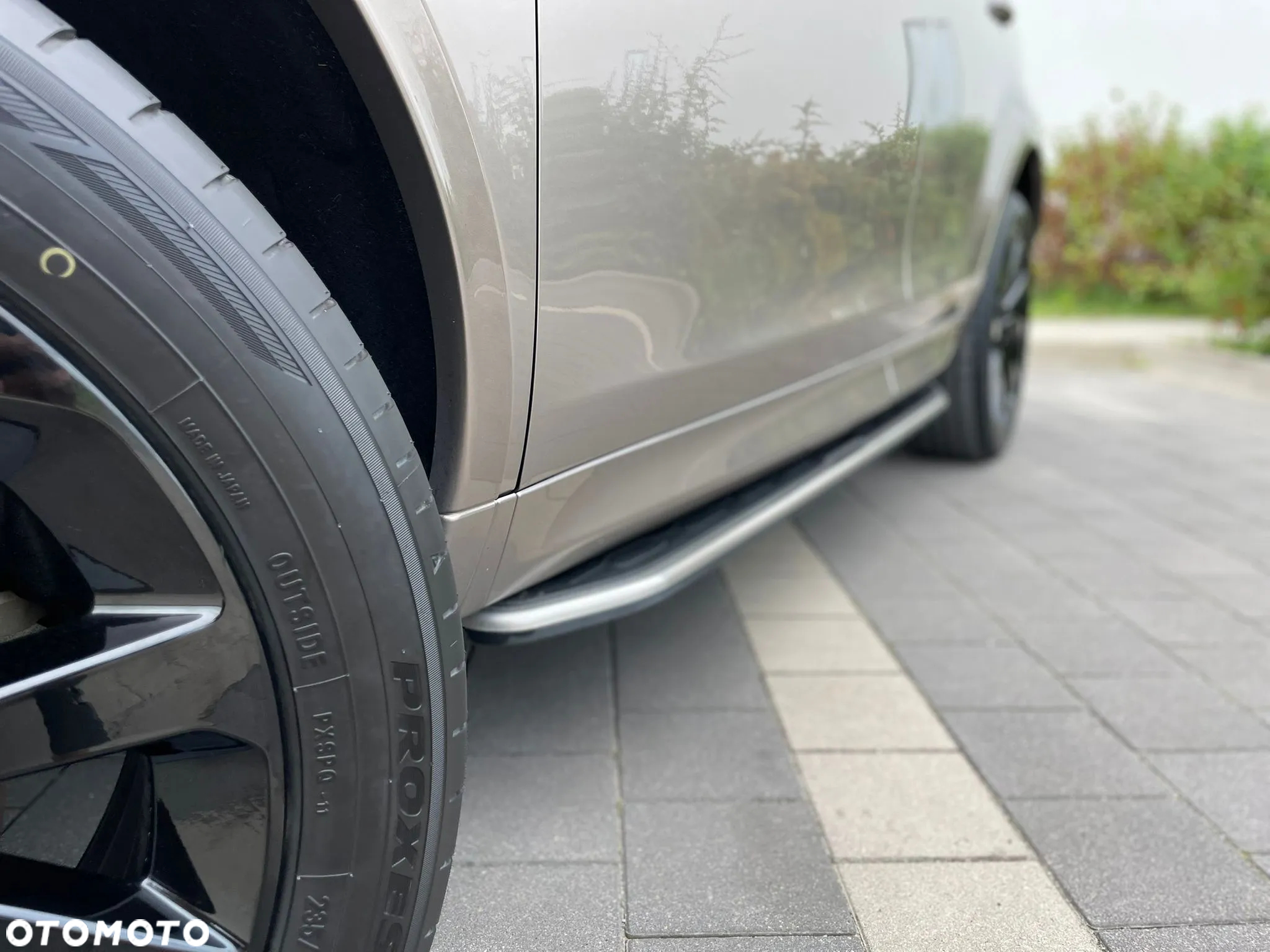 Land Rover Discovery Sport - 12