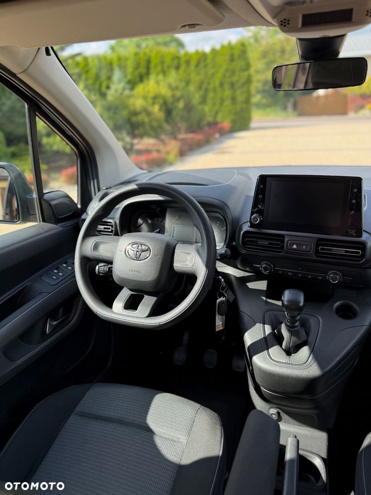 Toyota Proace City Verso 1.5 D-4D Business - 11