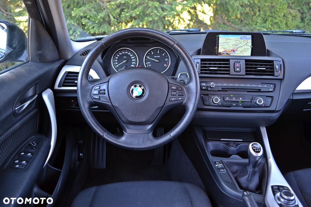 BMW Seria 1 - 18