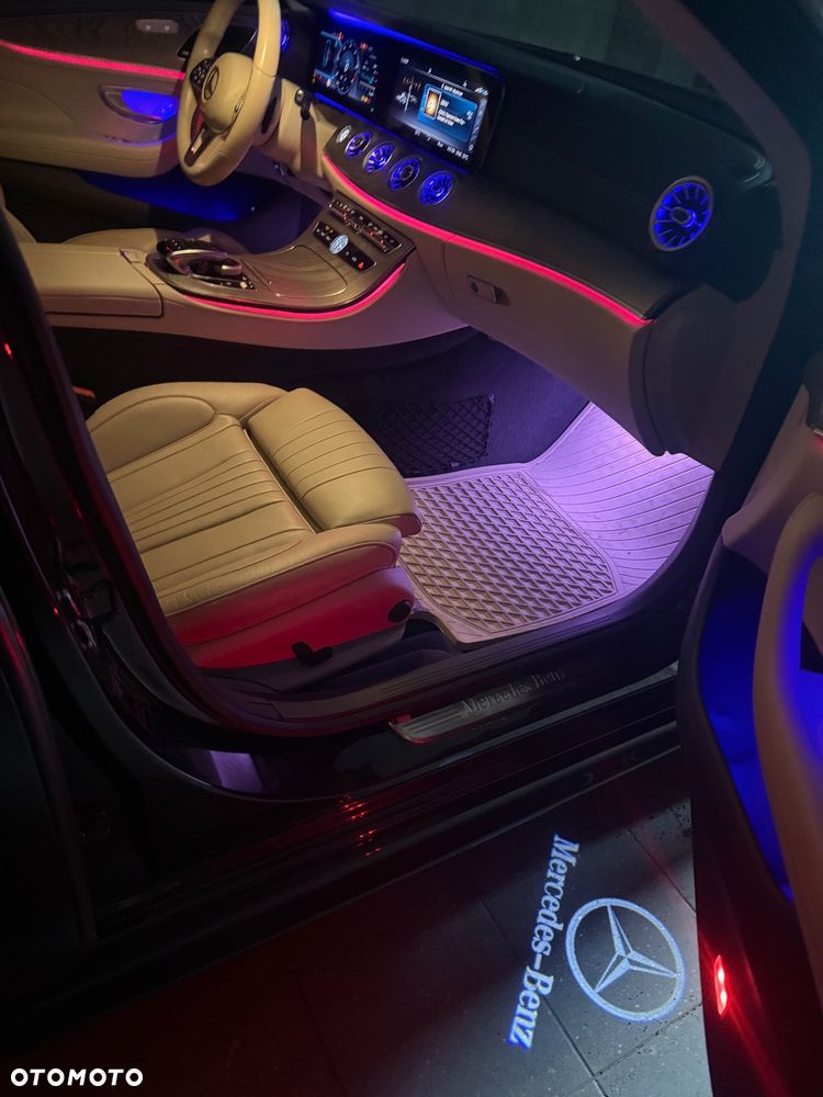 Mercedes-Benz CLS - 10