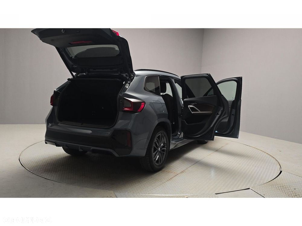 BMW X1 - 12
