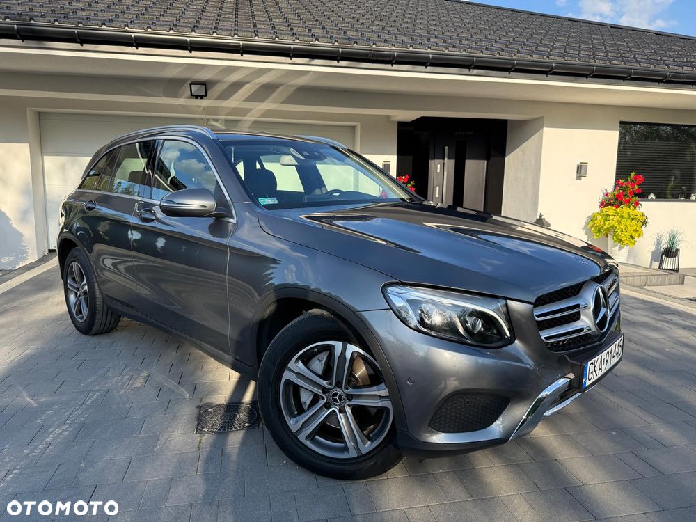 Mercedes-Benz GLC - 11