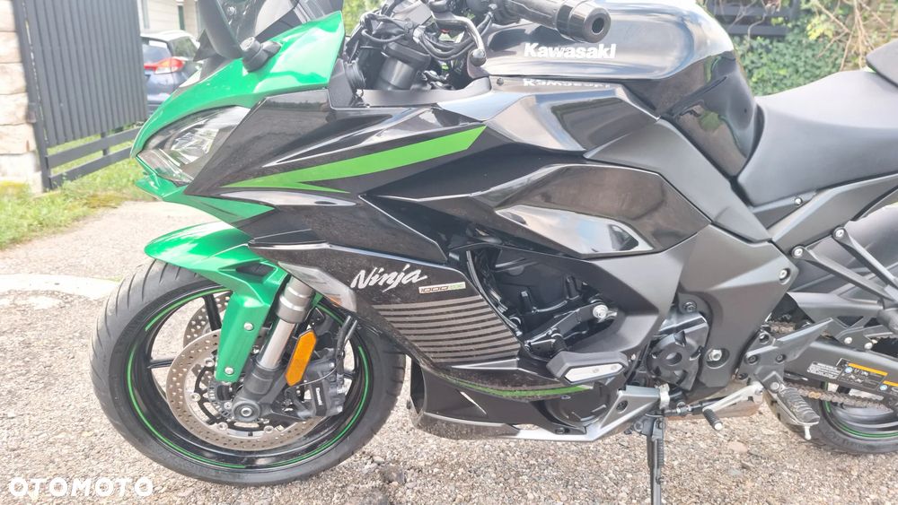 Kawasaki Ninja 1000 SX - 40