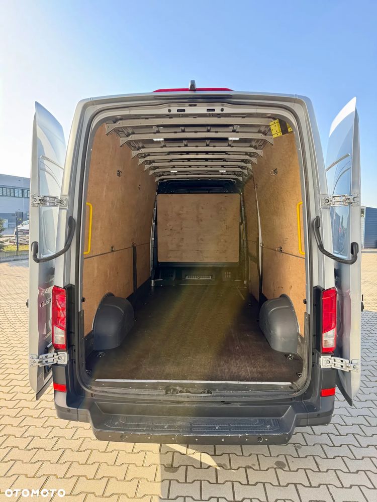 Volkswagen CRAFTER - 14
