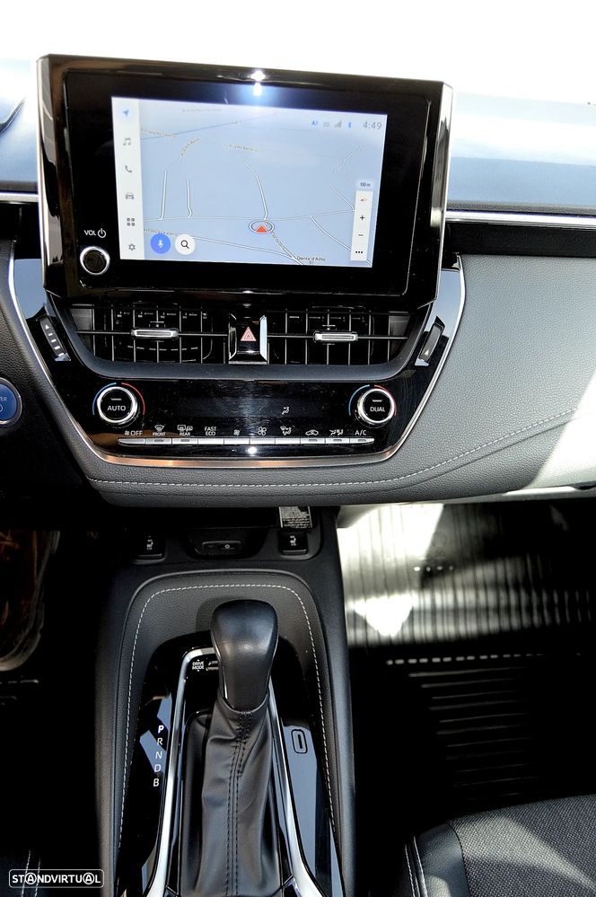 Toyota Corolla Touring Sports 1.8 Hybrid Exclusive - 18