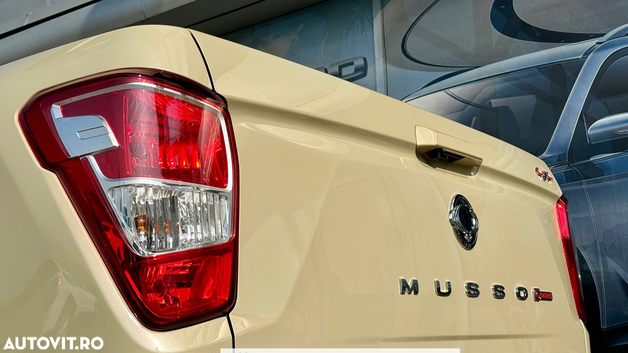 SsangYong MUSSO Grand 2.2 e-XDI 6AT Premium - 22