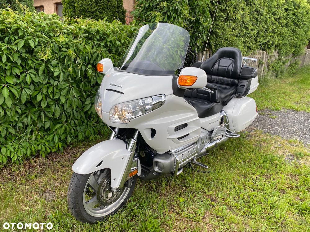 Honda GL - 18