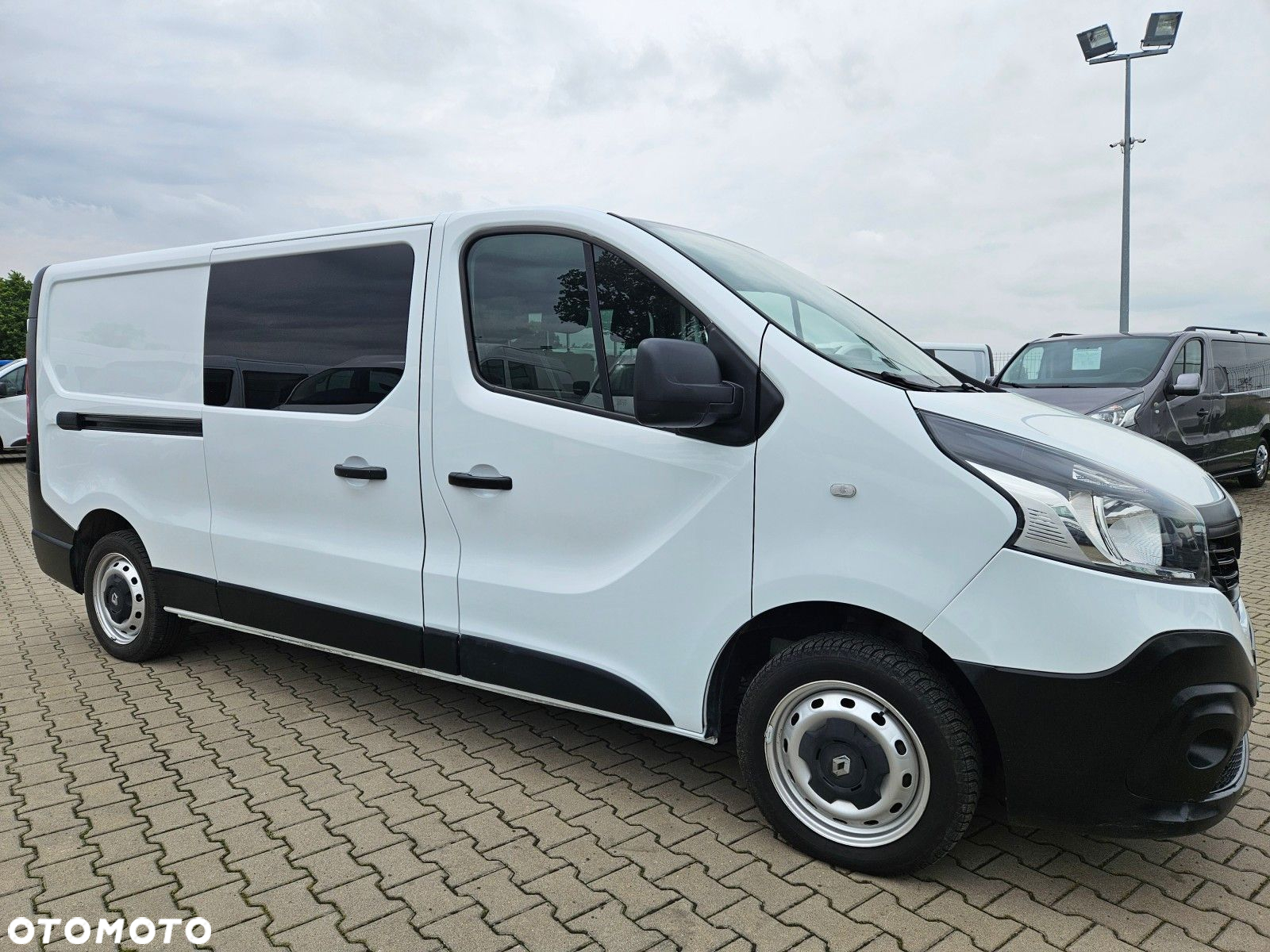 Renault Trafic Long *59900zł NETTO* Brygadówka 6 osób 1,6dCi/120KM - 3