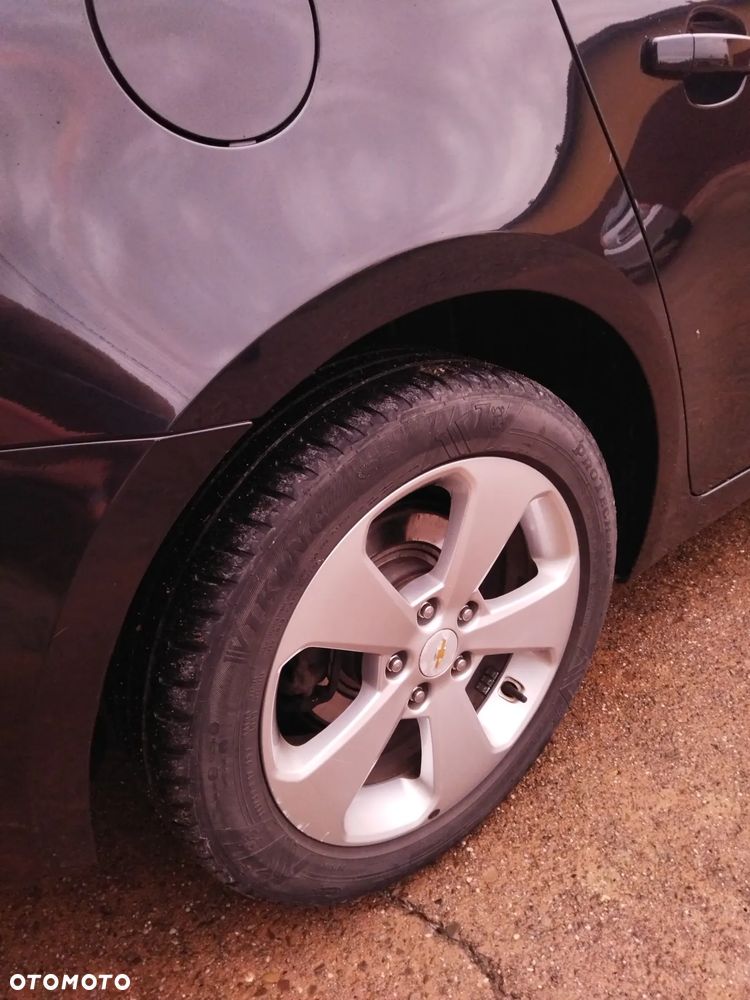 Chevrolet Cruze - 8