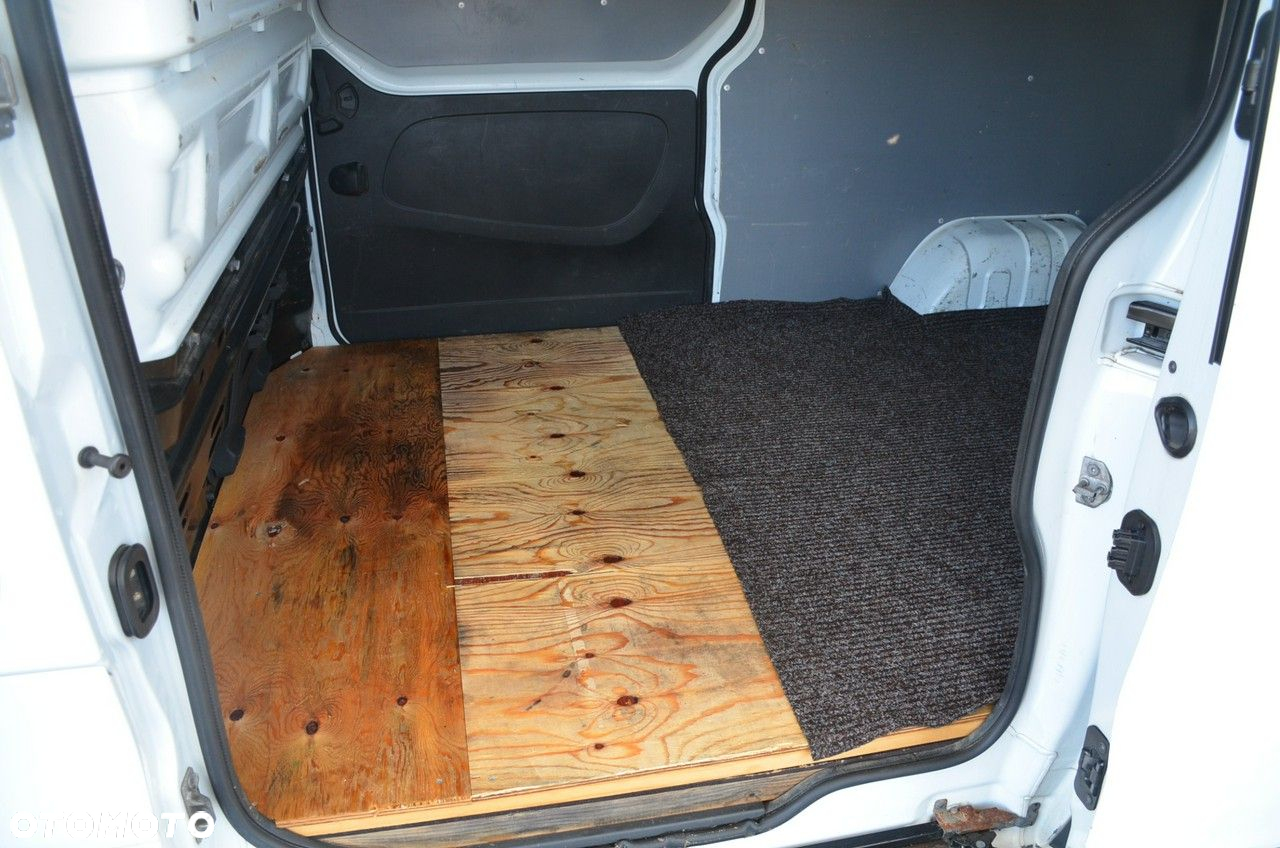 Volkswagen Transporter - 17