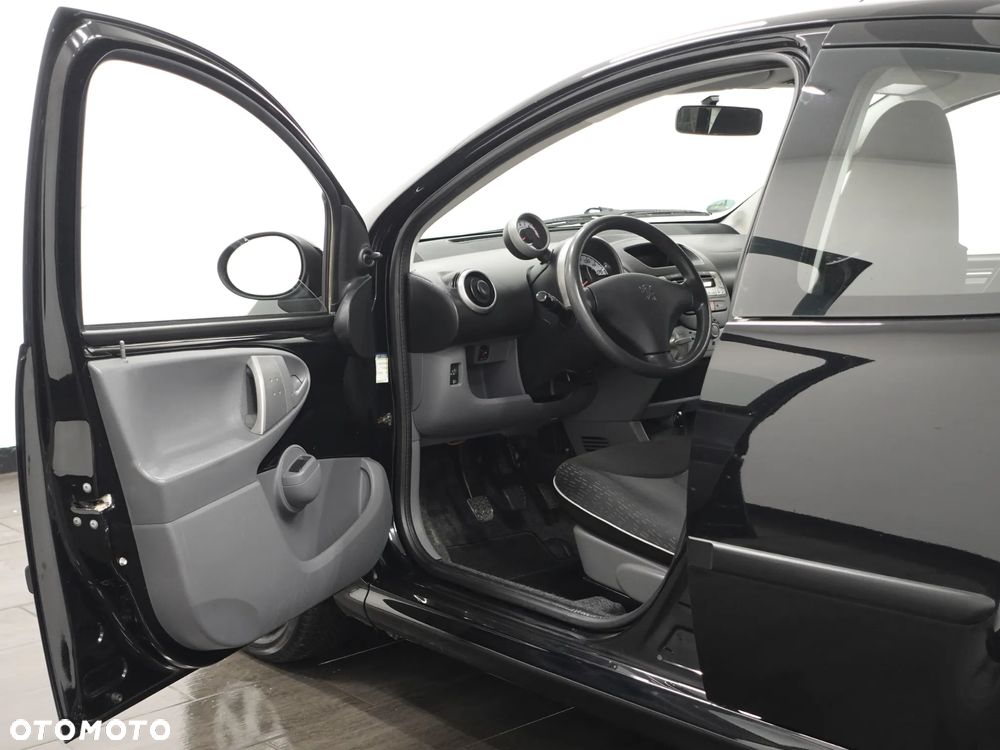 Peugeot 107 70 Filou - 18