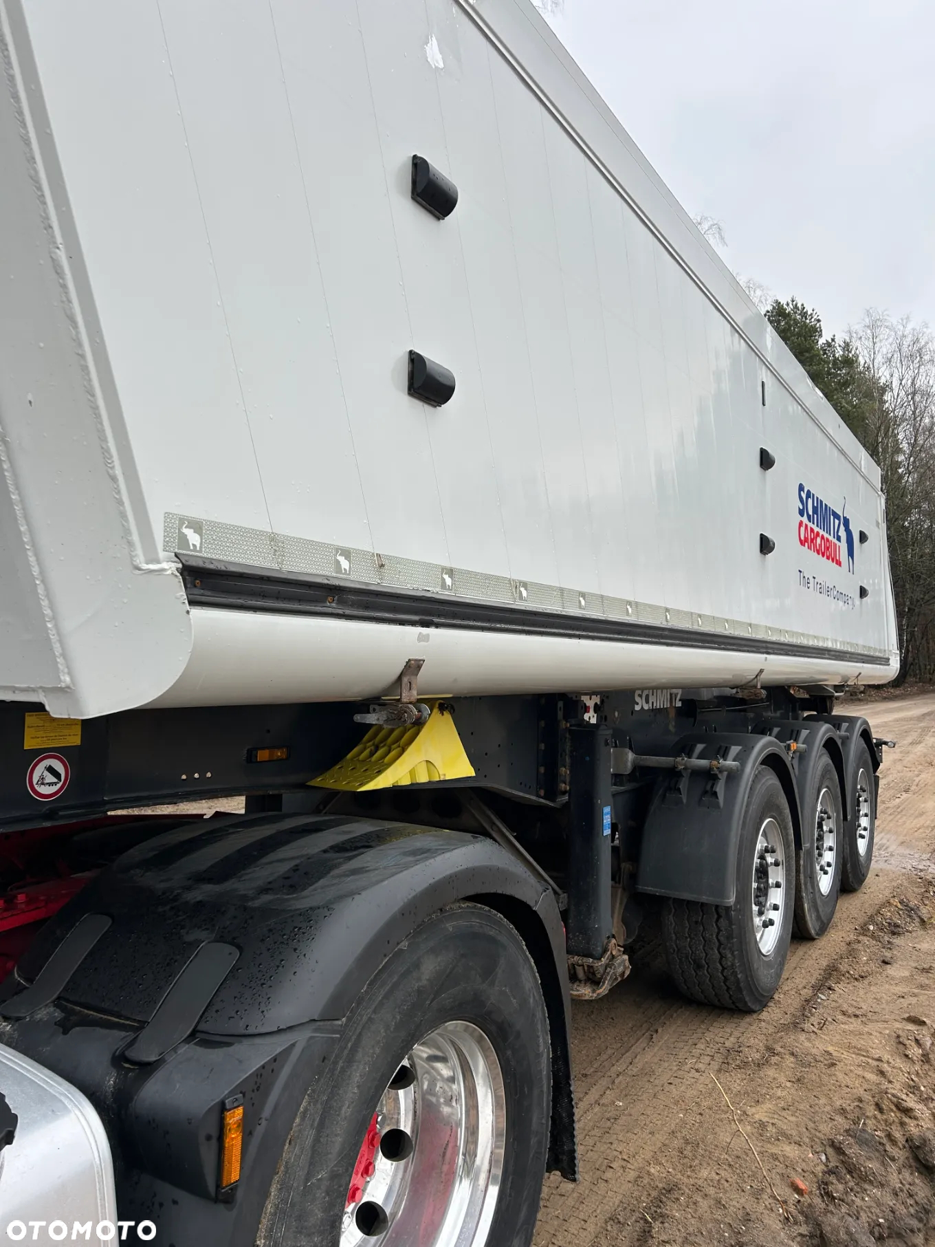 Schmitz Cargobull GOTHA / WYWROTKA 26 m3 / ŻWIRÓWKA / OŚ PODNOSZONA / 2015 ROK !! - 20