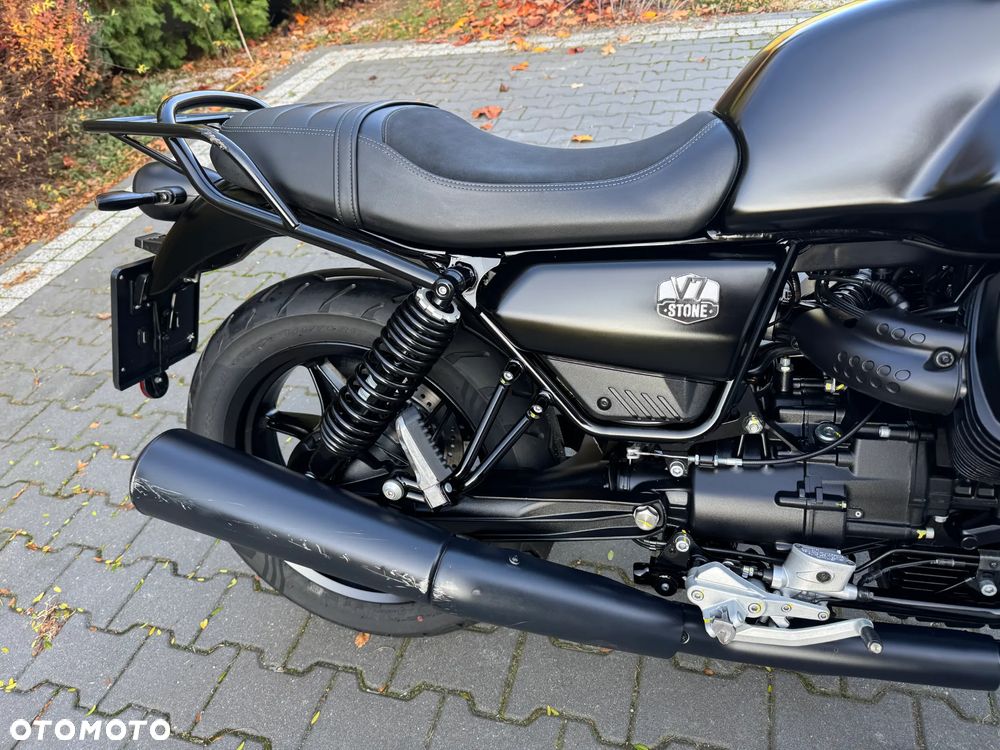 Moto Guzzi V7 - 15