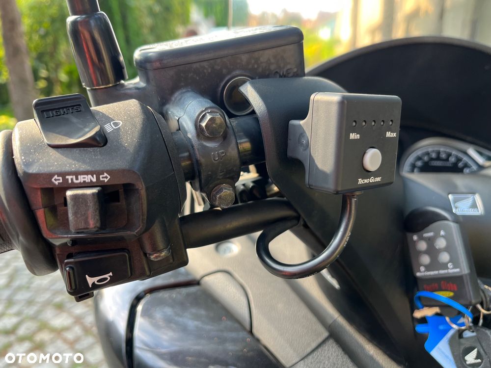 Honda SW-T400 - 16