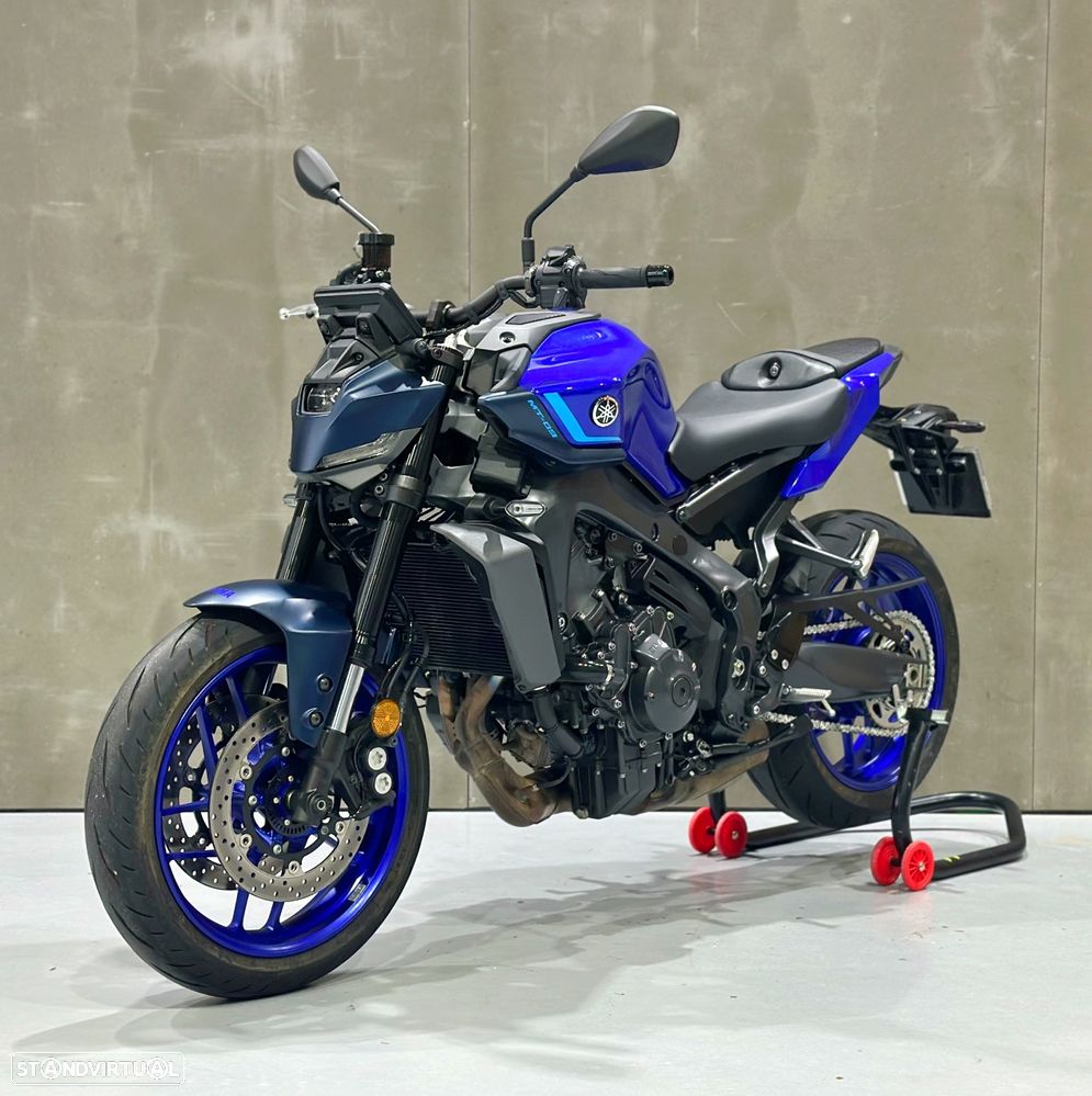 Yamaha MT-09 Y-AMT - 1