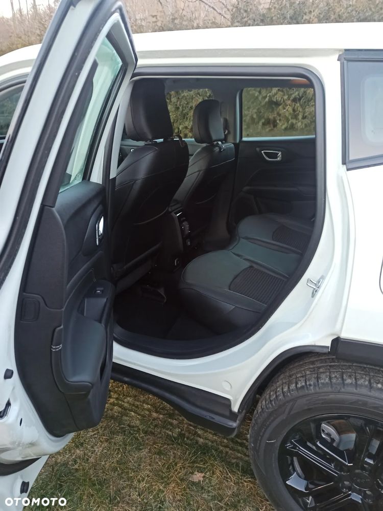 Jeep Compass 1.3 T4 PHEV 4xe Longitude S&S - 19