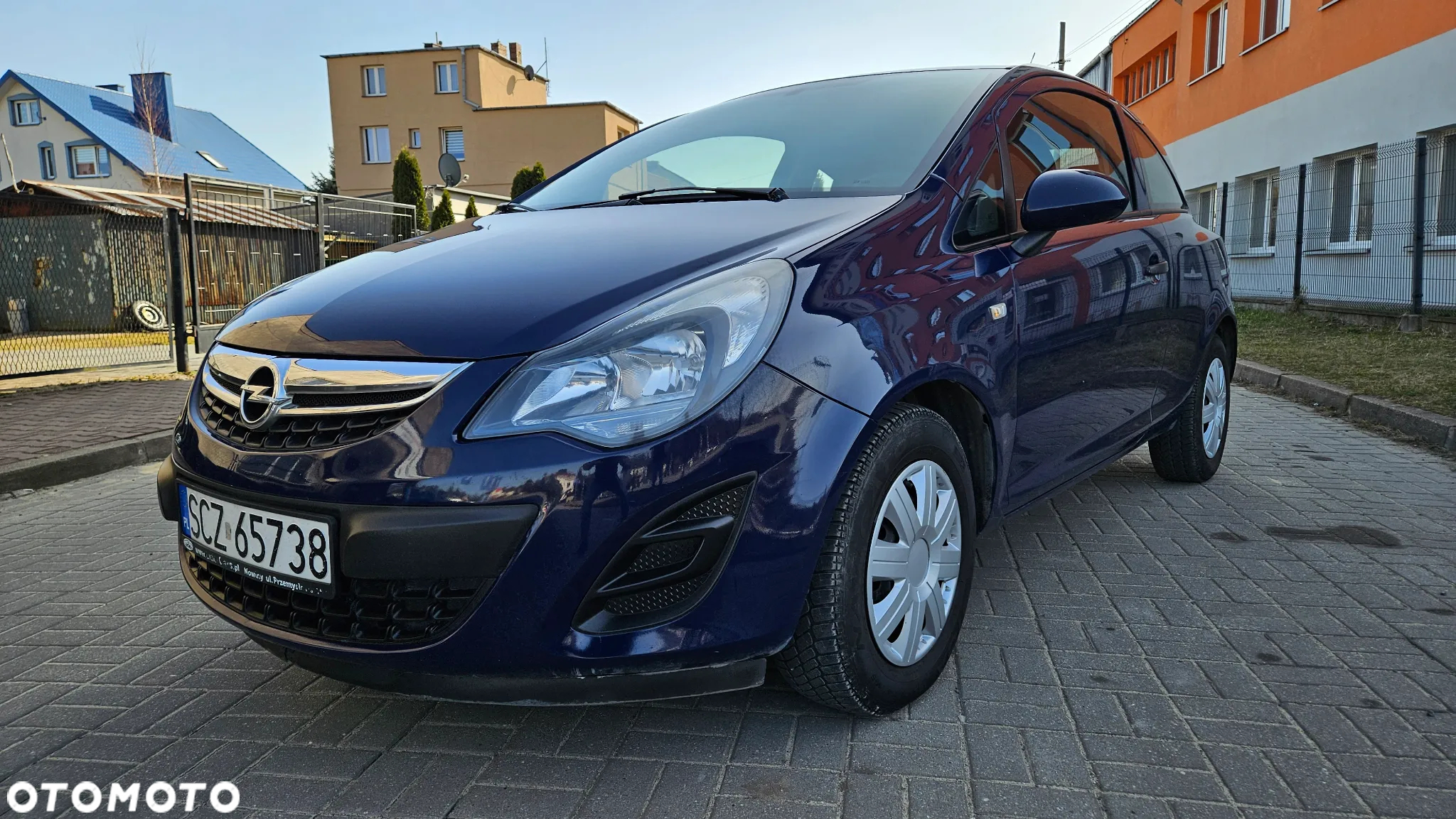 Opel Corsa 1.2 16V Essentia - 10