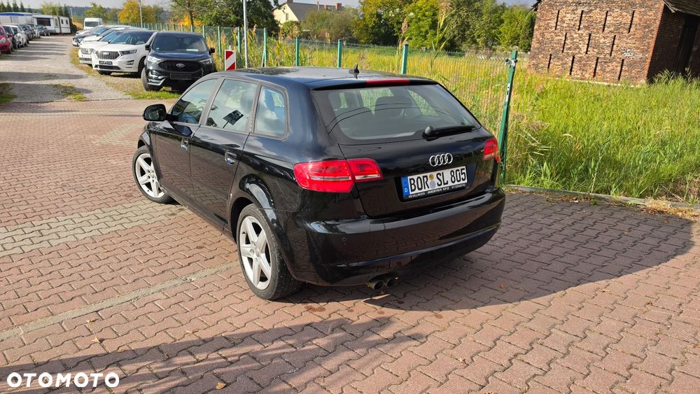 Audi A3 Sportback - 21