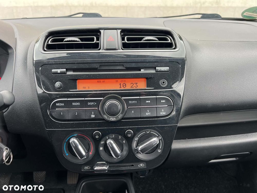 Mitsubishi Space Star 1.0 Entry - 12