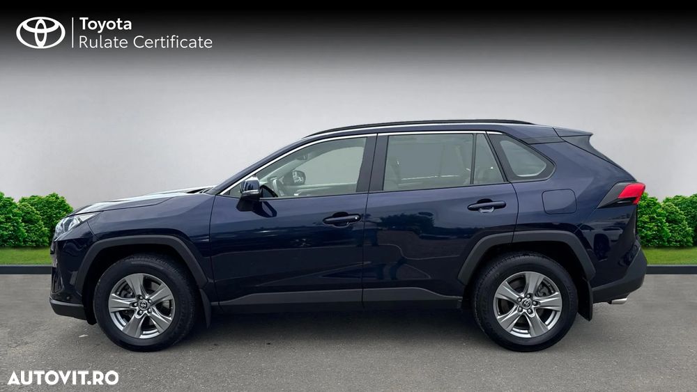 Toyota RAV4 - 5