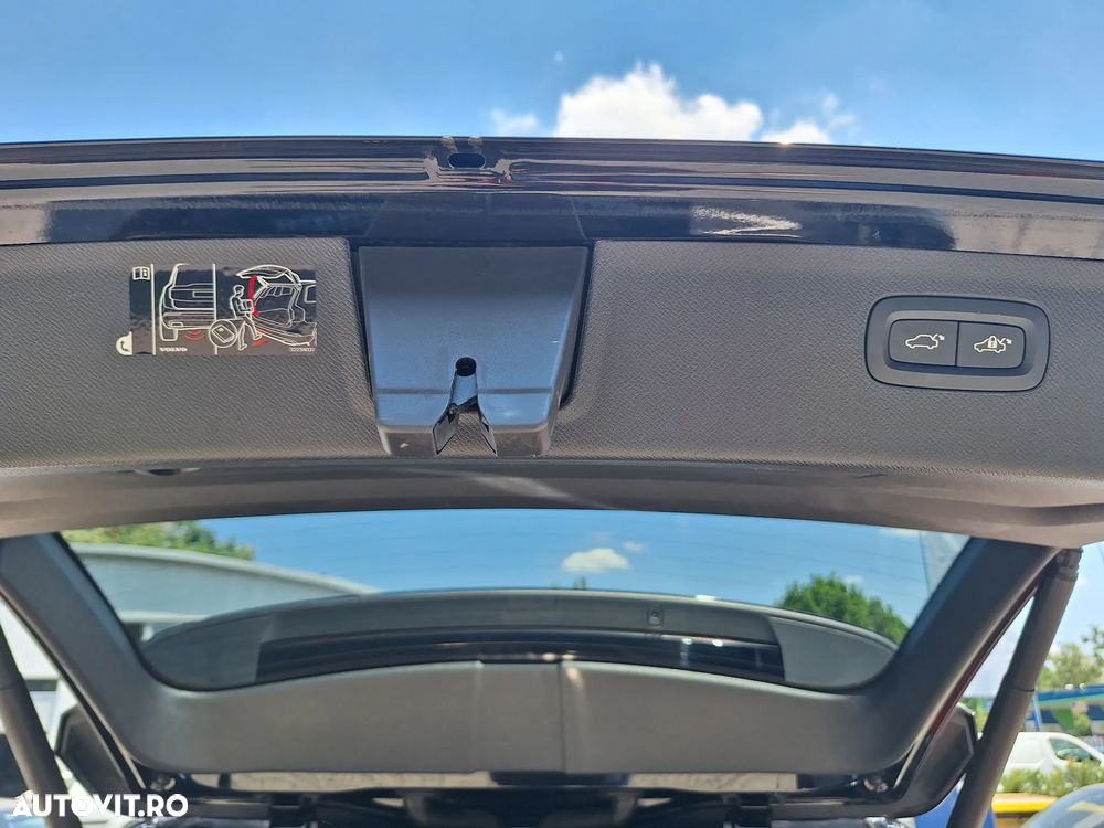 Volvo XC 90 D5 AWD Inscription - 34