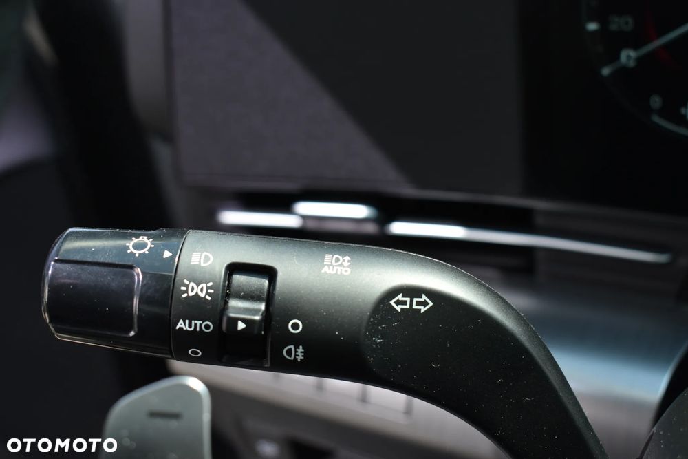 Hyundai Kona 1.6 GDI Hybrid Executive DCT - 11