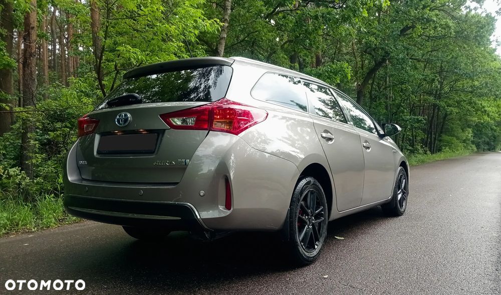 Toyota Auris - 4